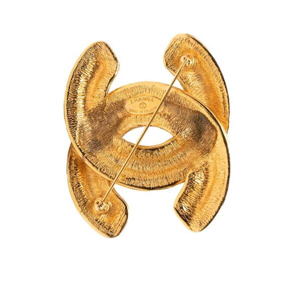 CHANEL Vintage Green Logo Brooch - Picture 3 of 4